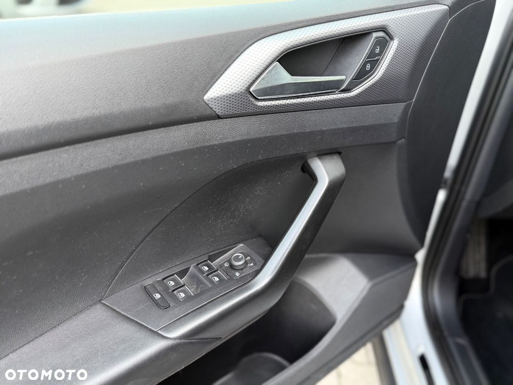 Volkswagen T-Cross 1.0 TSI OPF ACTIVE - 22