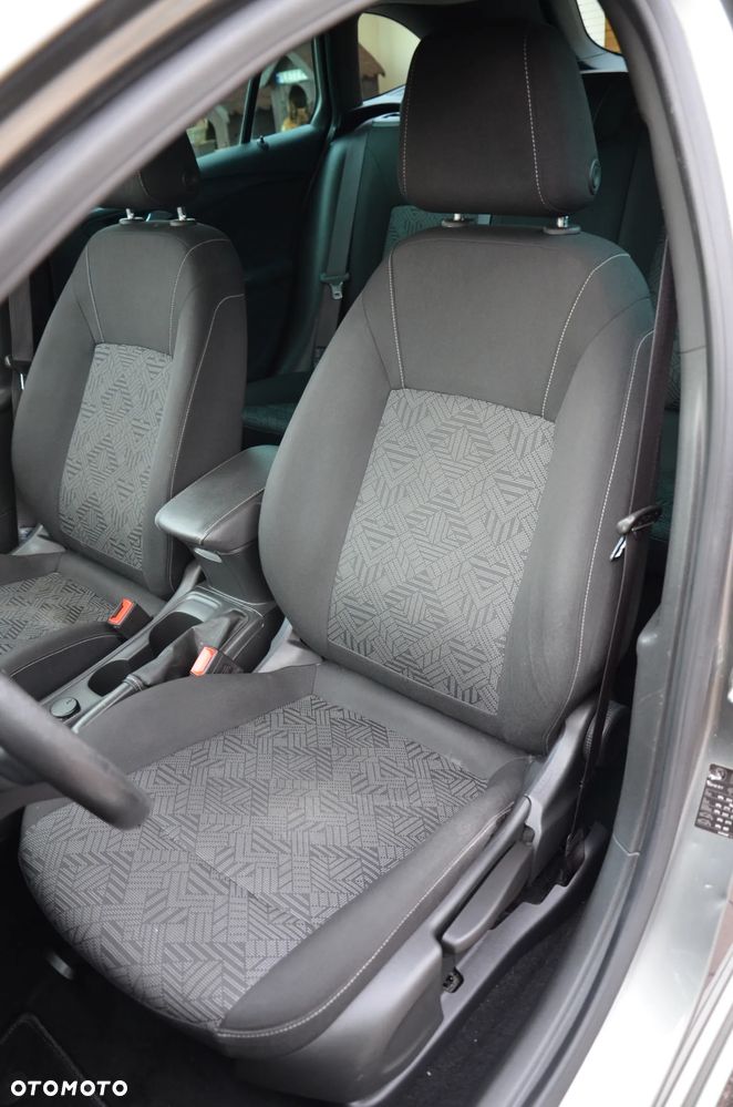 Opel Astra 1.4 Turbo ON - 11