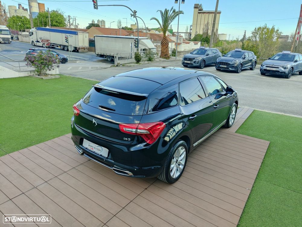Citroën DS5 1.6 BlueHDi So Chic - 17