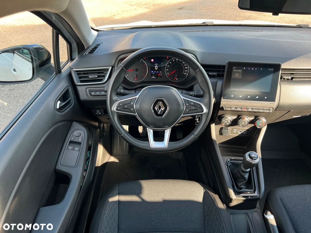 Renault Clio - 13