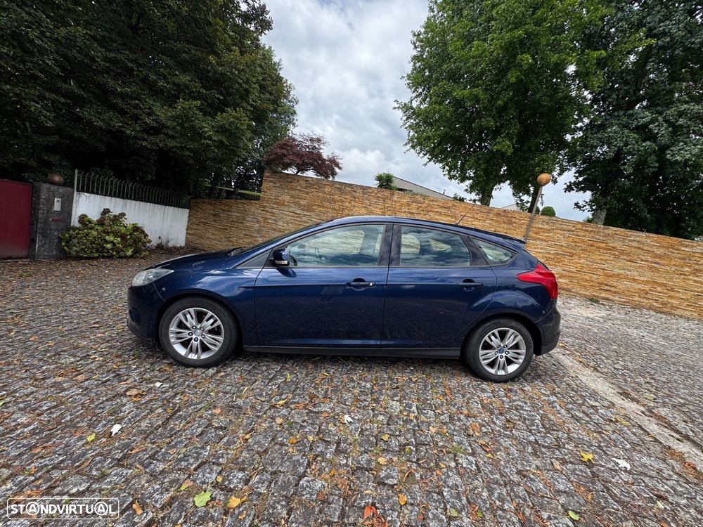 Ford Focus 1.0 EcoBoost S&S COOL&CONNECT - 7