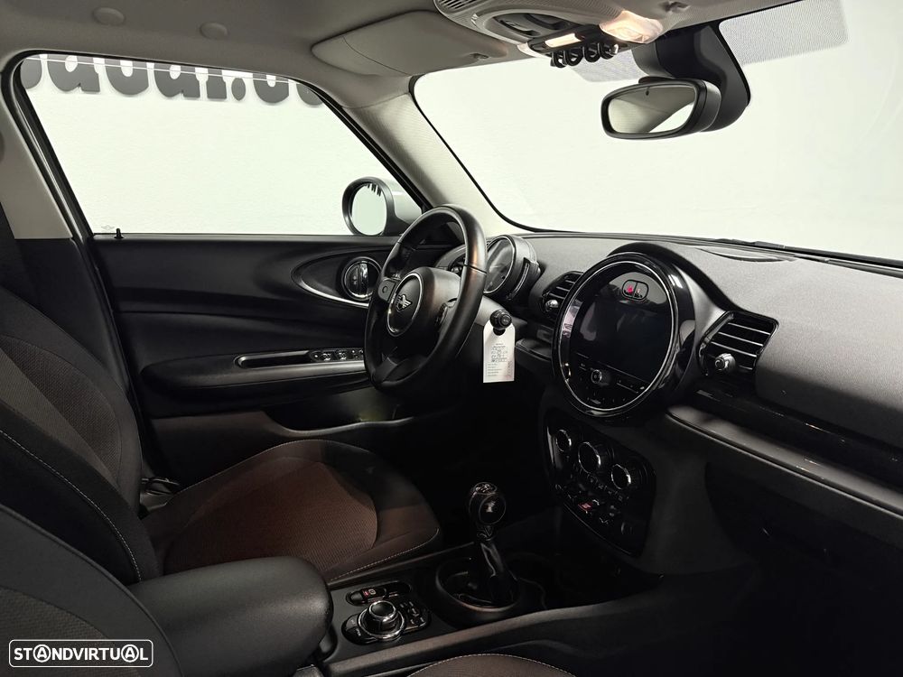 MINI Clubman One D - 23