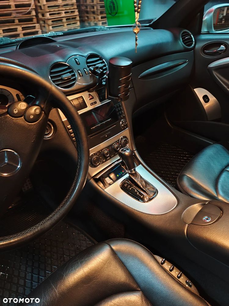 Mercedes-Benz CLK - 3