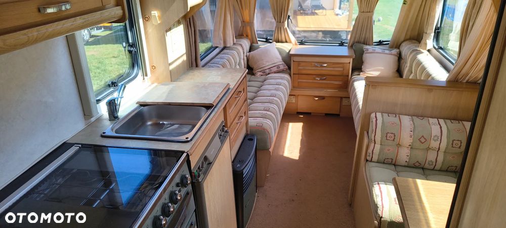 Elddis Firestorm - 17