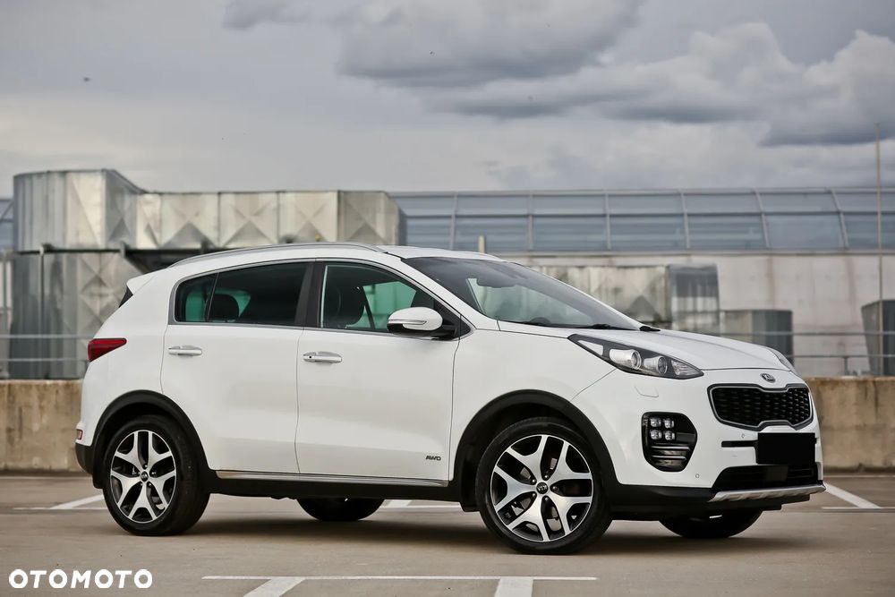 Kia Sportage 2,0 CRDI AWD GT Line - 4