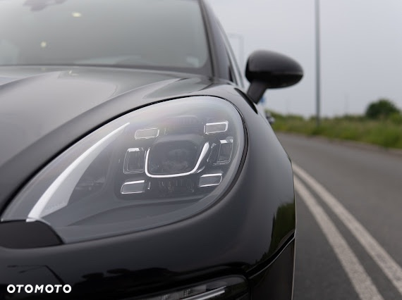 Porsche Macan - 8