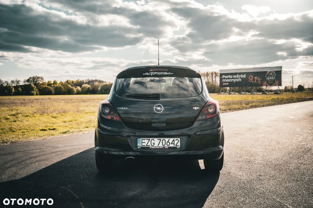 Opel Corsa 1.4 16V Sport - 3