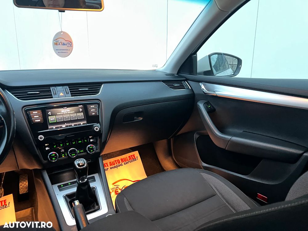 Skoda Octavia 1.0 TSI Active - 11