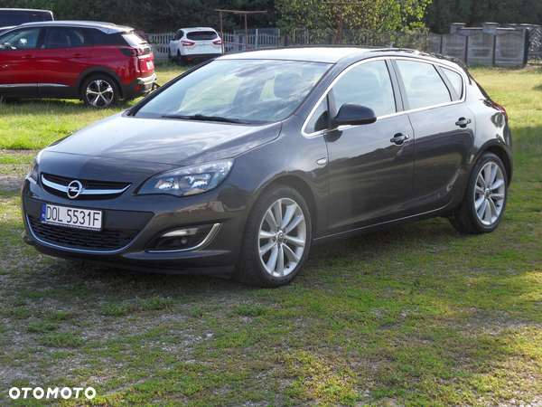 Opel Astra IV 1.6 CDTI Essentia