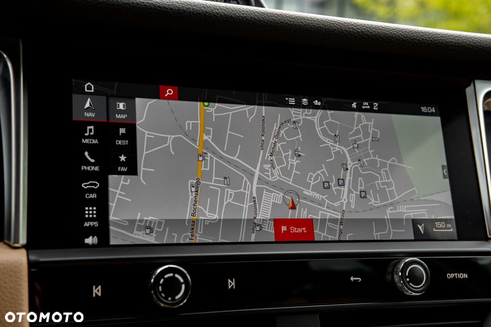 Porsche Macan Standard - 26