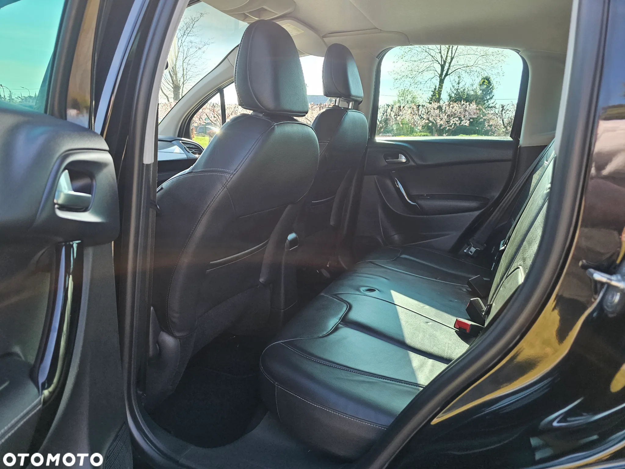 Citroën C3 e-HDi 90 FAP EGS6 Exclusive - 6