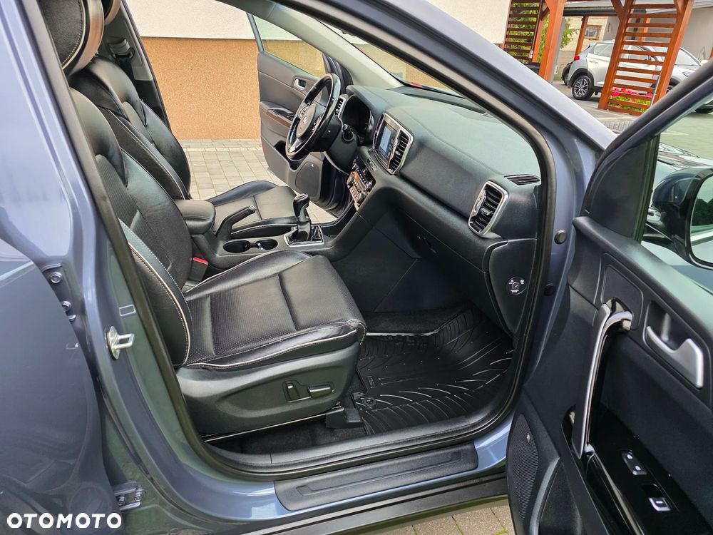 Kia Sportage 1.6 GDI 2WD Dream-Team Edition - 9