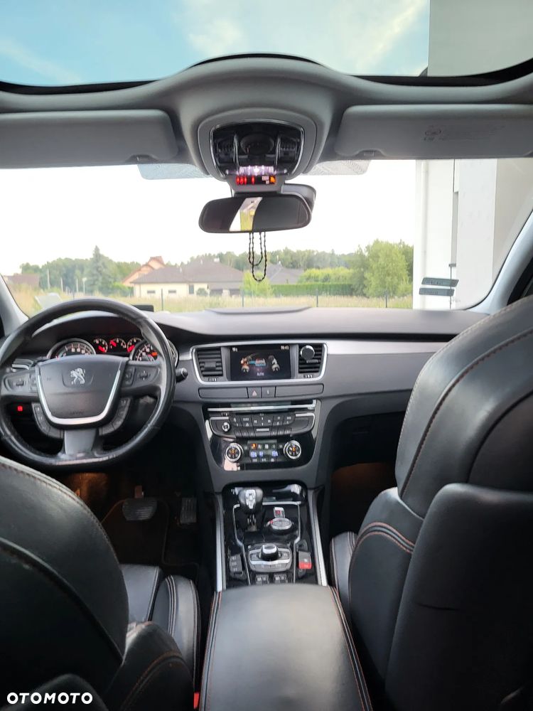 Peugeot 508 RXH 2.0 HDi HYbrid4 - 11