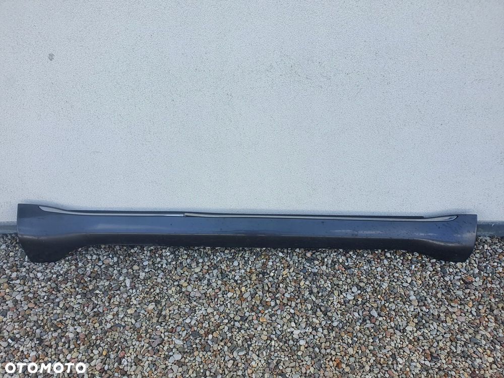 Listwa progowa prawa Jeep Grand Cherokee SUMMIT