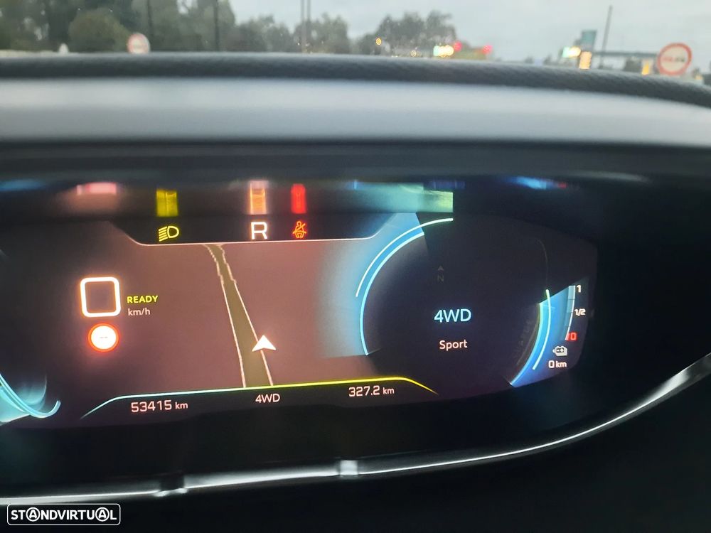 Peugeot 3008 1.6 Hybrid4 GT e-EAT8 - 44