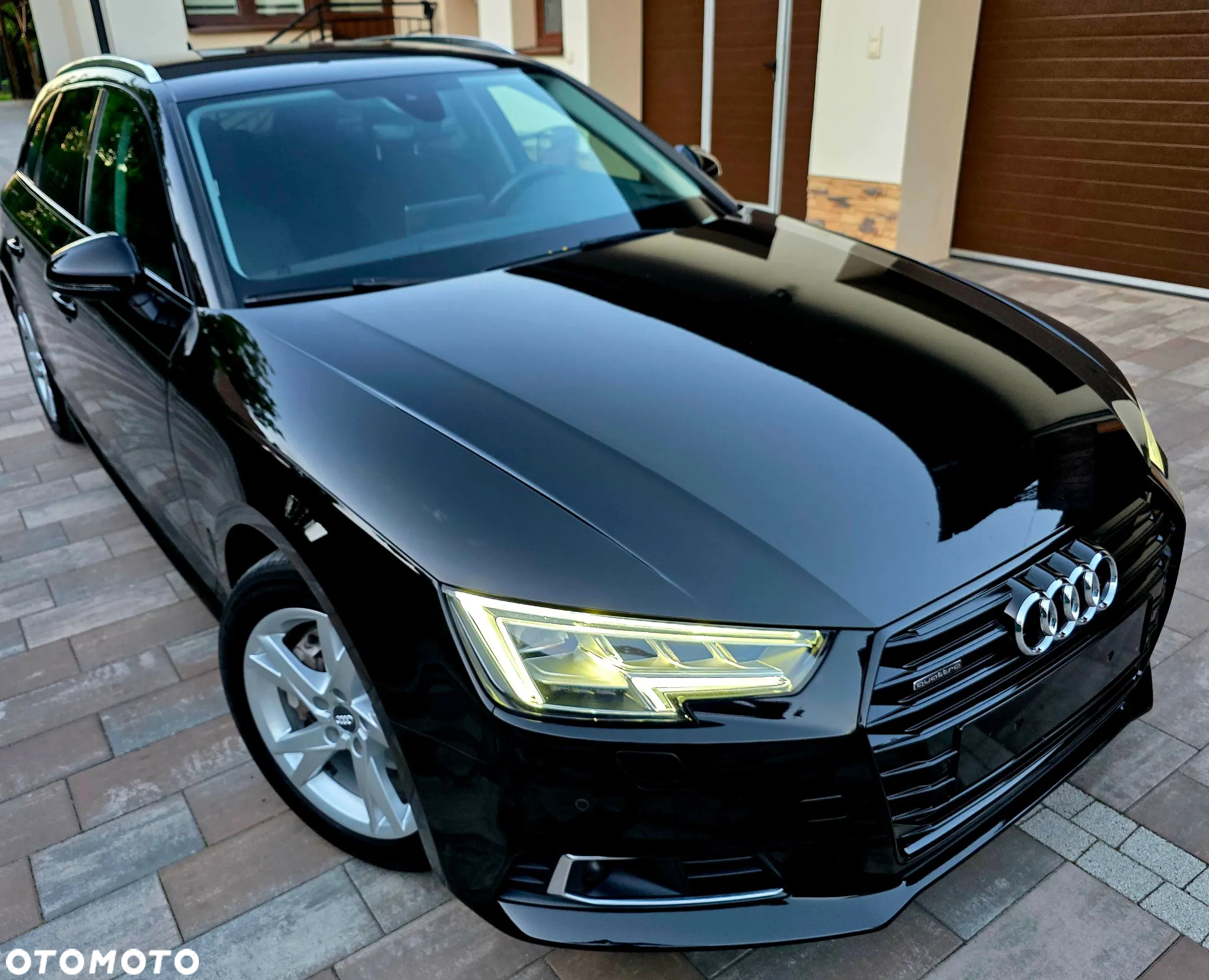 Audi A4 Avant 2.0 TDI Quattro S tronic - 25