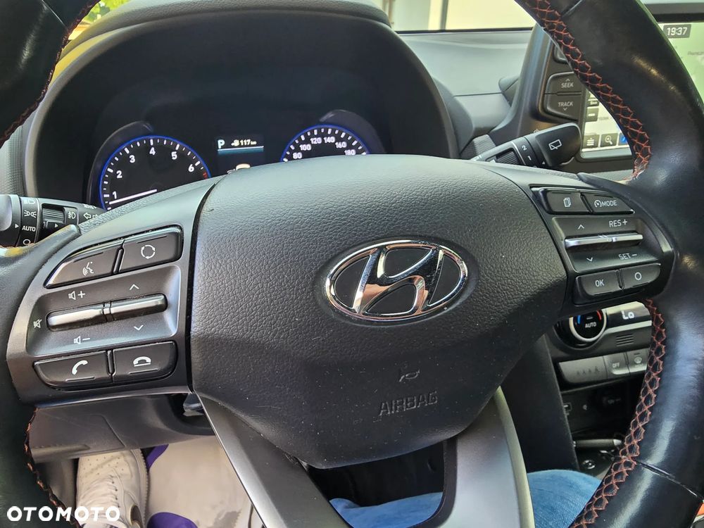 Hyundai Kona 1.6 T-GDI DCT 4WD Premium - 19