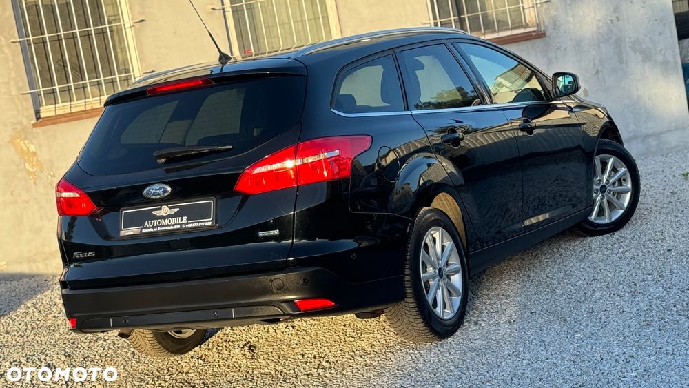 Ford Focus Turnier 1.0 EcoBoost Start-Stopp-System Titanium - 8