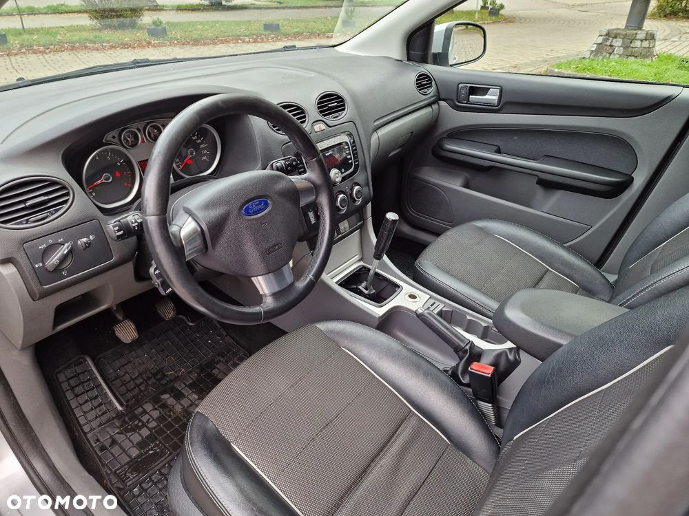 Ford Focus - 13