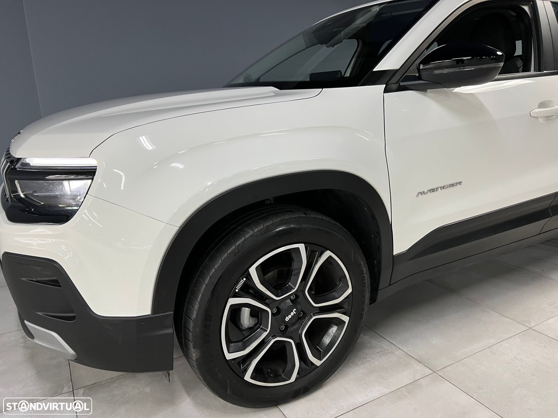 Jeep Avenger 1.2 GSE T3 Altitude - 5
