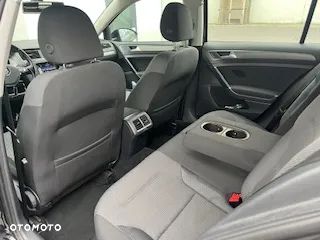 Volkswagen Golf - 9