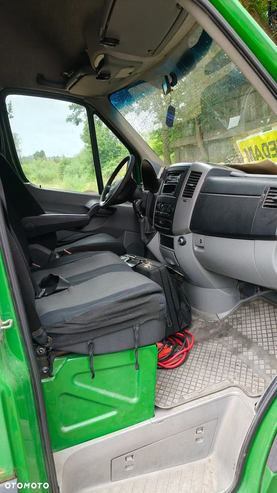Mercedes-Benz Sprinter - 7