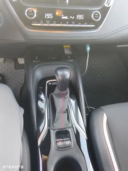 Toyota Corolla 1.8 Hybrid GPF GR Sport - 14