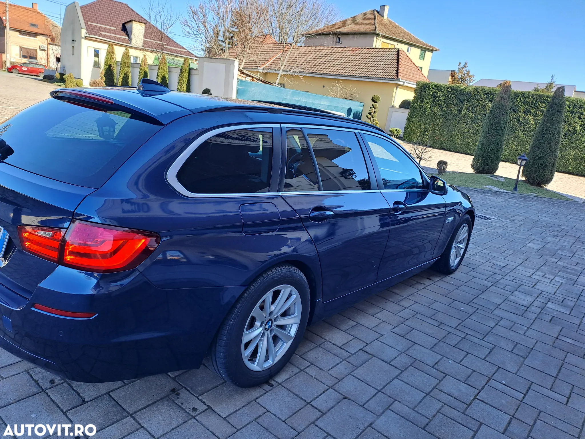 BMW Seria 5 520d Gran Turismo Aut. Luxury Line - 8