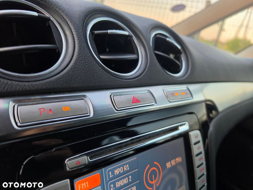 Ford Galaxy 2.0 Viva Titanium - 23