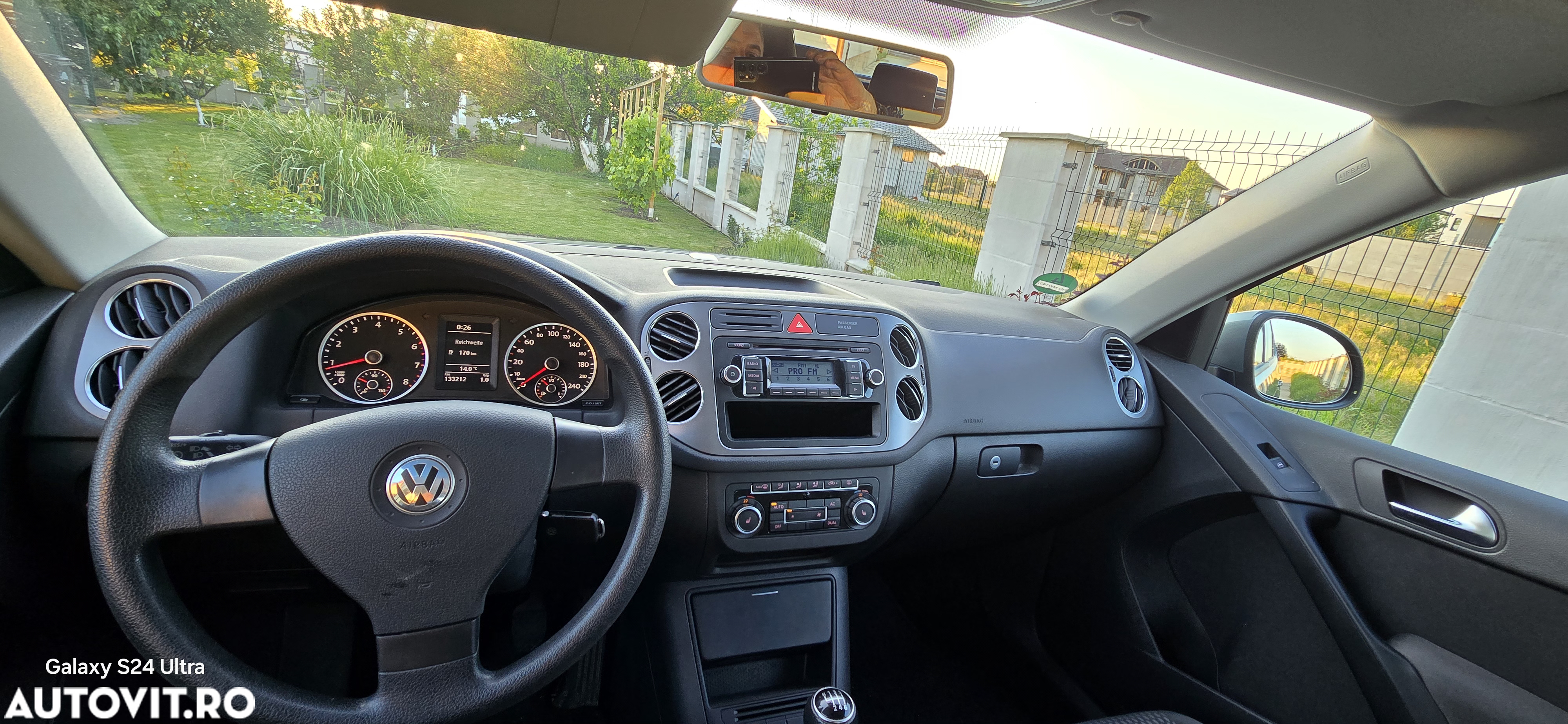 Volkswagen Tiguan - 10