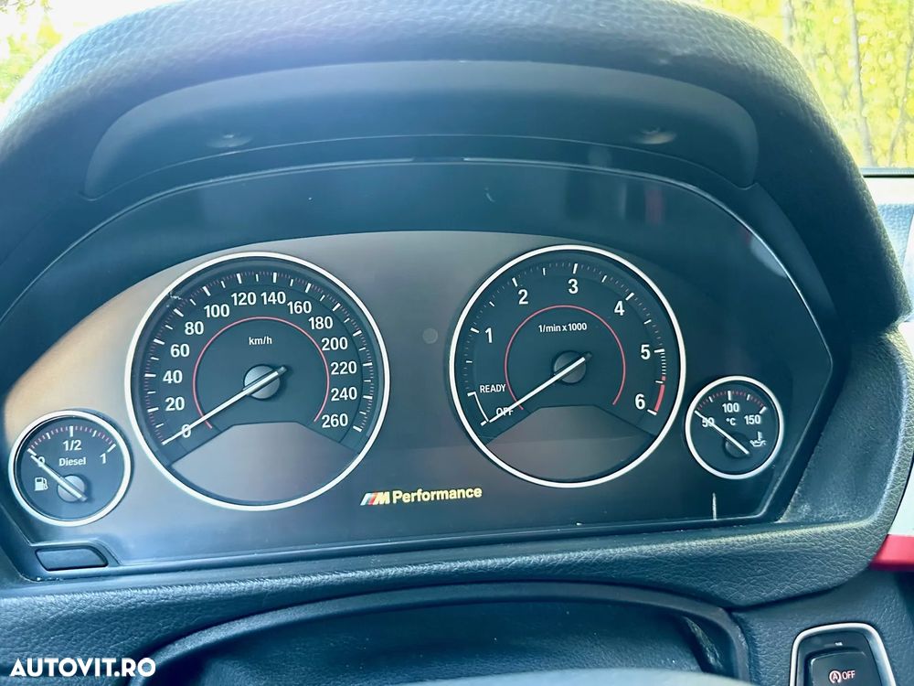 BMW Seria 3 318d Aut. Blue Performance Sport Line - 15
