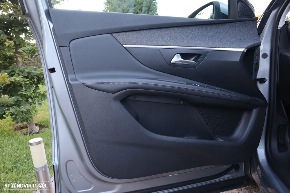 Peugeot 3008 1.2 PureTech Allure J18 - 14