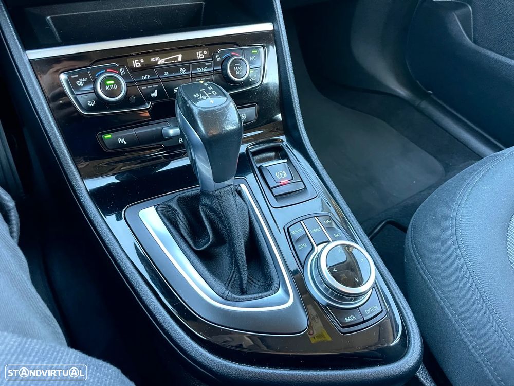 BMW 218 Gran Tourer d Aut. Advantage - 10