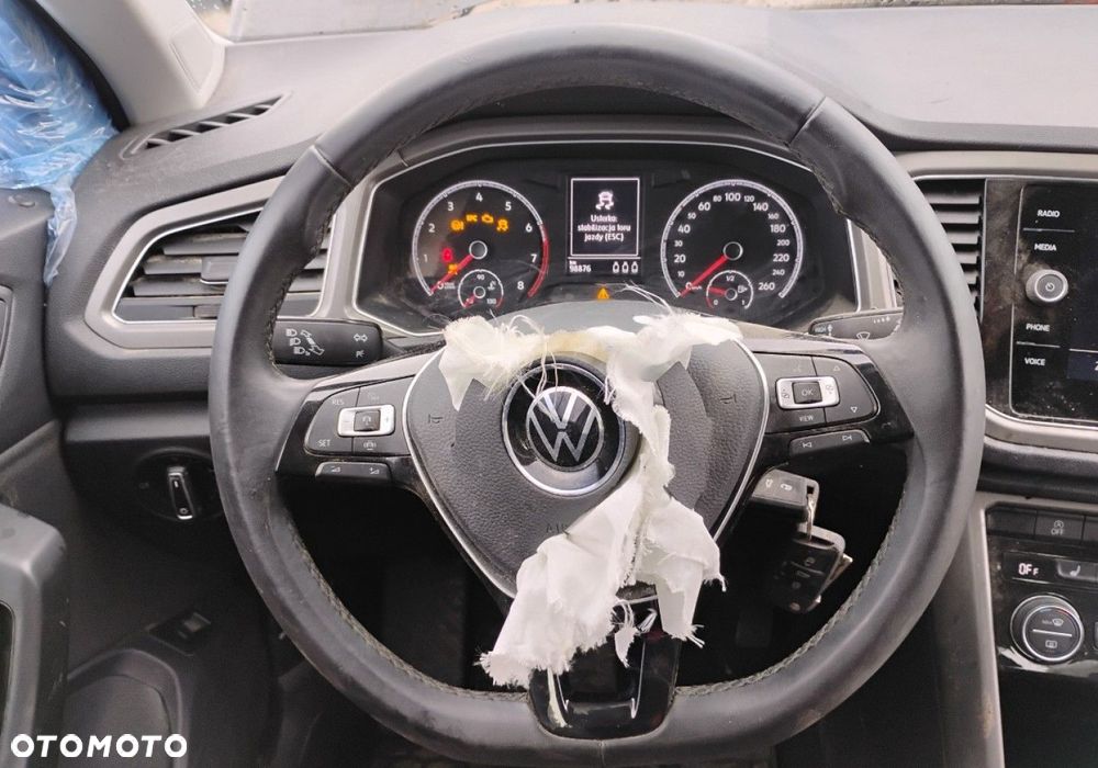 Volkswagen T-Roc - 11