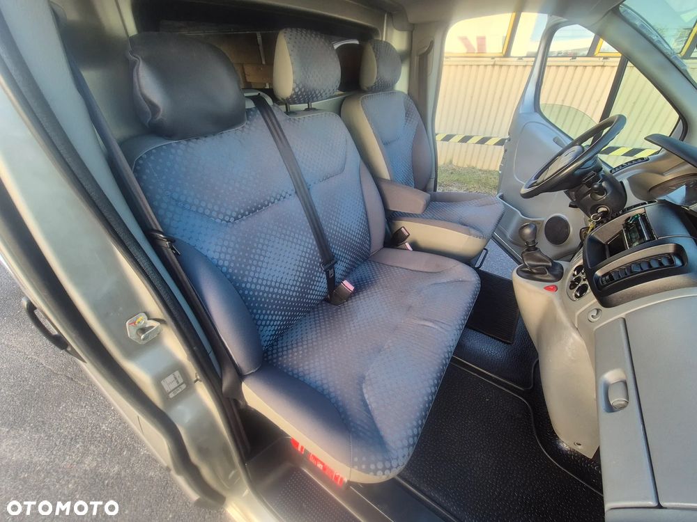 Renault TRAFIC - 27