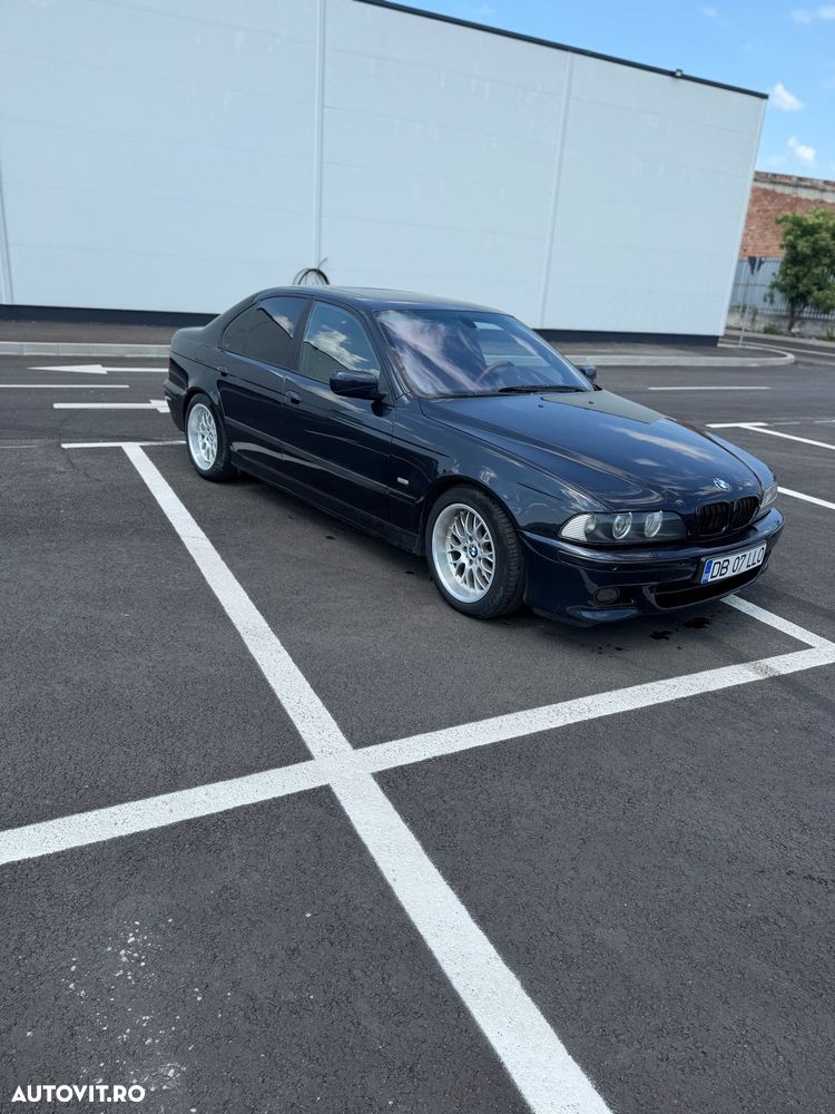 BMW Seria 5 530dA - 5