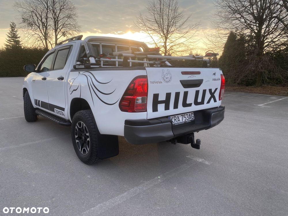 Toyota Hilux 2.4 D-4D Double Cab DLX 4x4 - 8