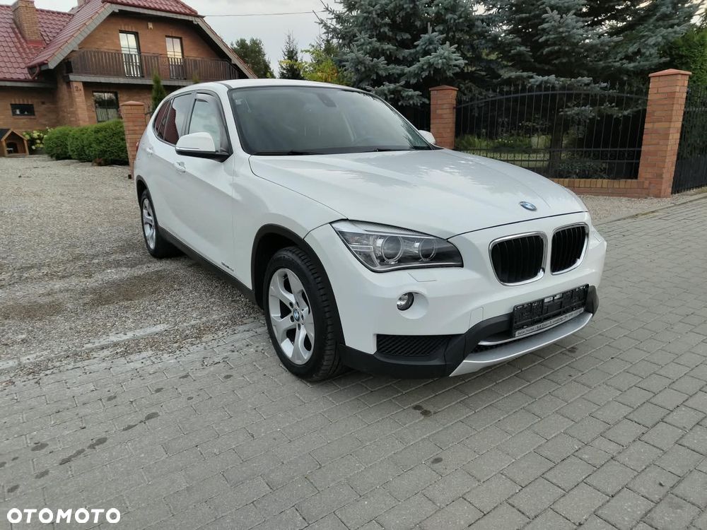 BMW X1 sDrive18d - 23