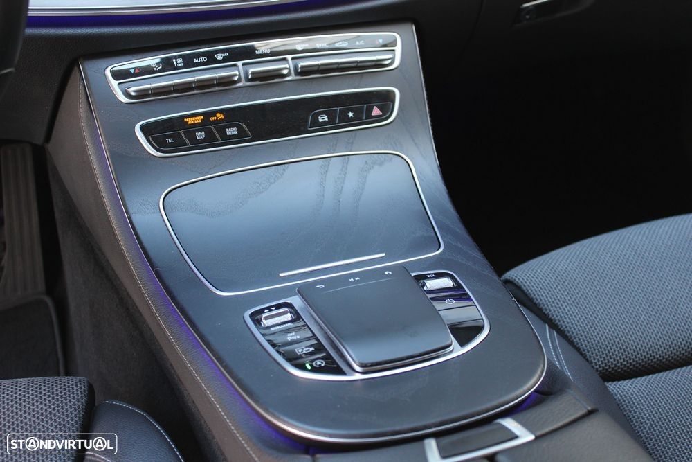 Mercedes-Benz E 220 d Avantgarde - 17