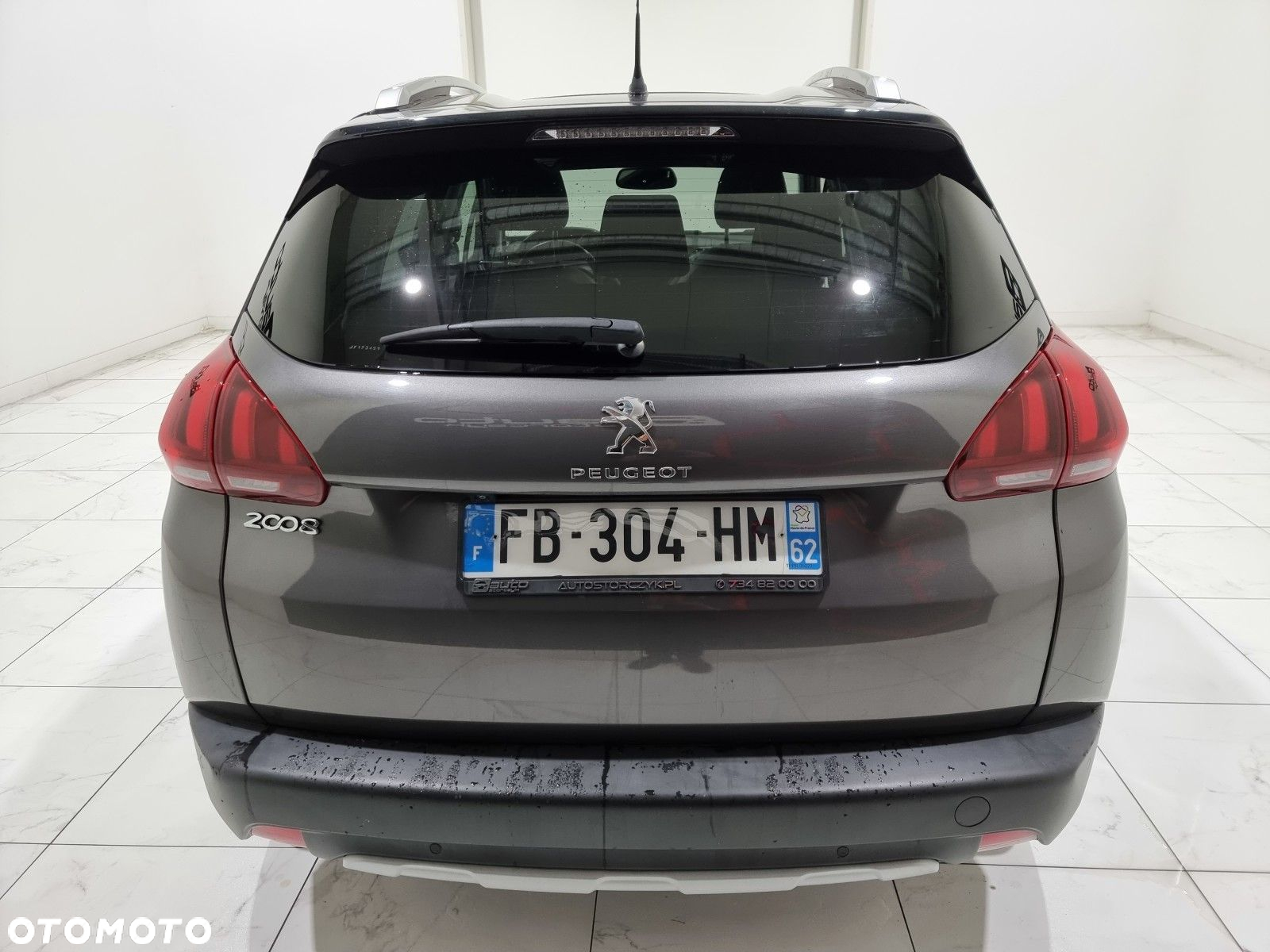 Peugeot 2008 - 7