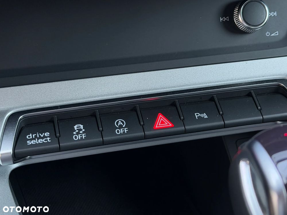 Audi Q3 Sportback 35 TFSI S tronic - 21