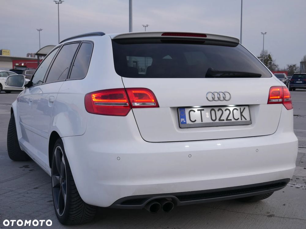 Audi A3 Sportback 1.4 TFSI S line Sportpaket (plus) - 6