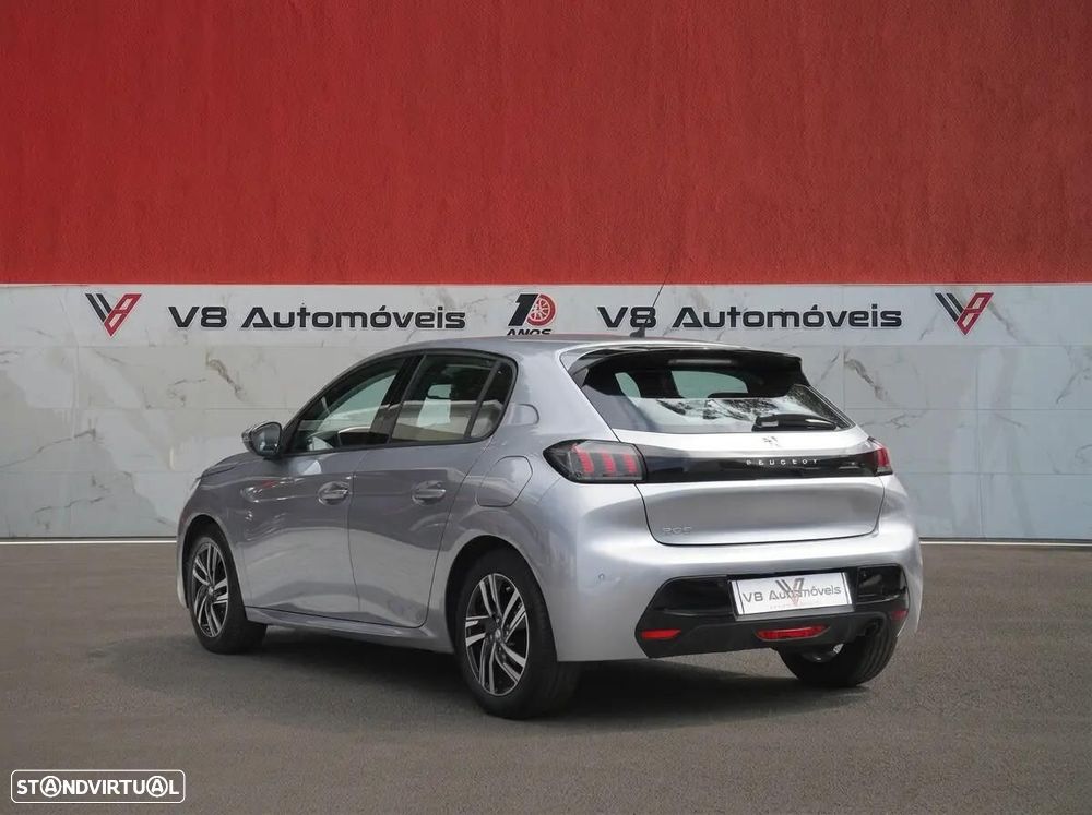Peugeot 208 1.2 PureTech Allure — fotografia 3