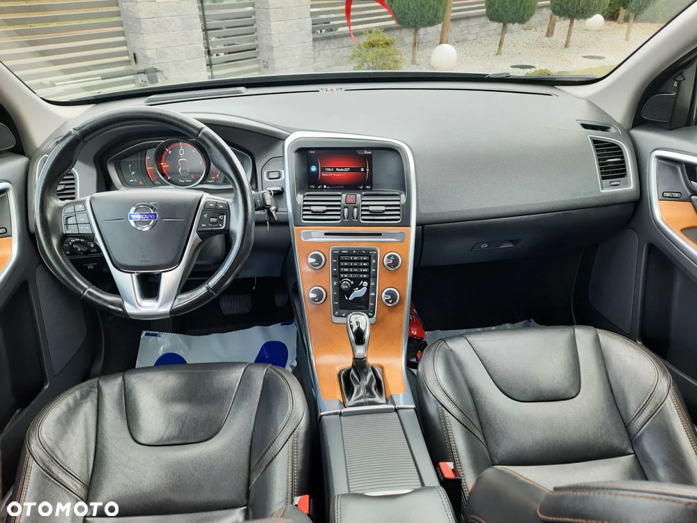 Volvo XC 60 D4 Geartronic Inscription - 14