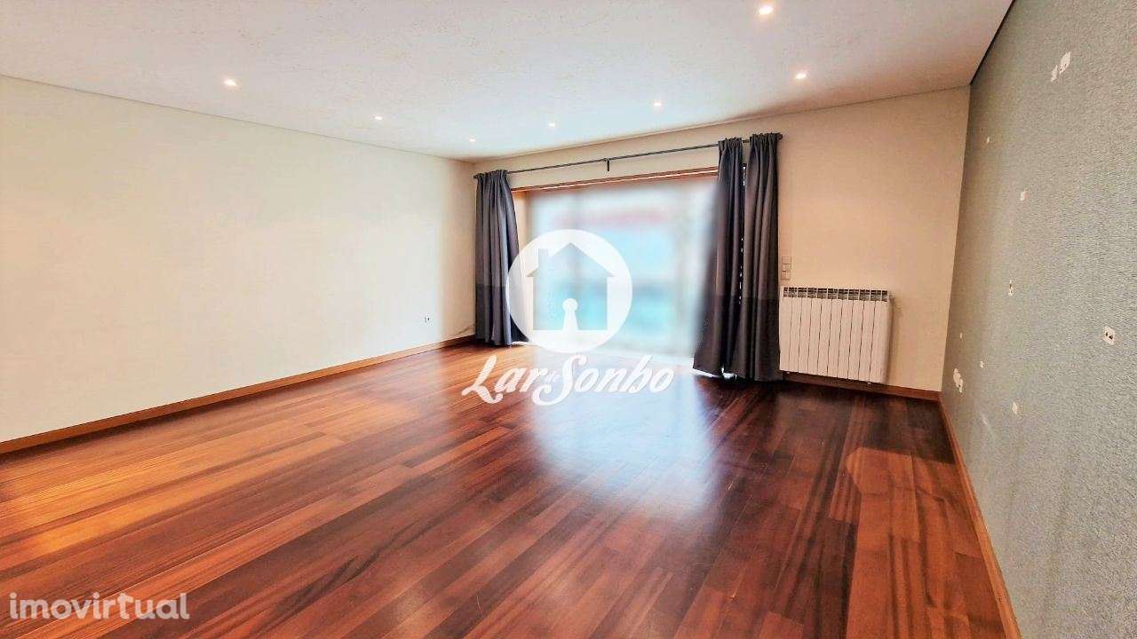 Apartamento T2 na 1ª linha de Mar de Vila do Conde - Grande imagem: 2/14