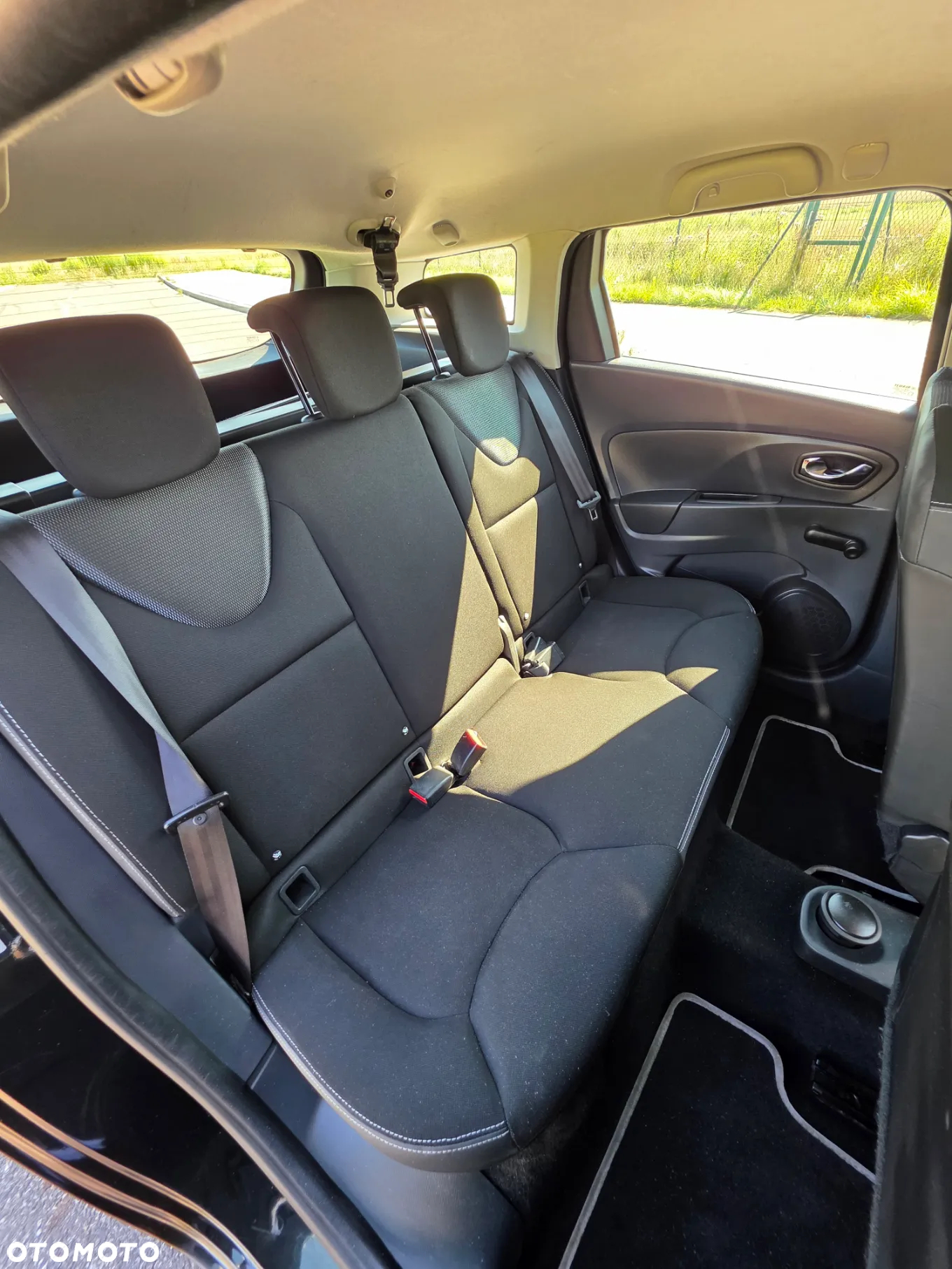 Renault Clio (Energy) dCi 90 Bose Edition - 11