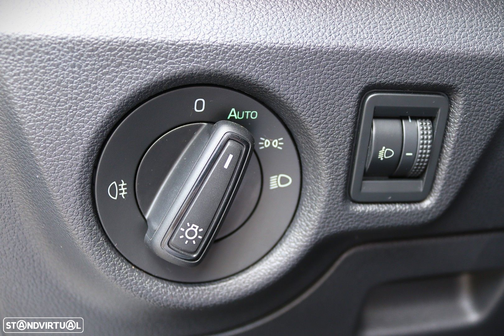 Skoda Kamiq 1.0 TSI Ambition DSG - 5