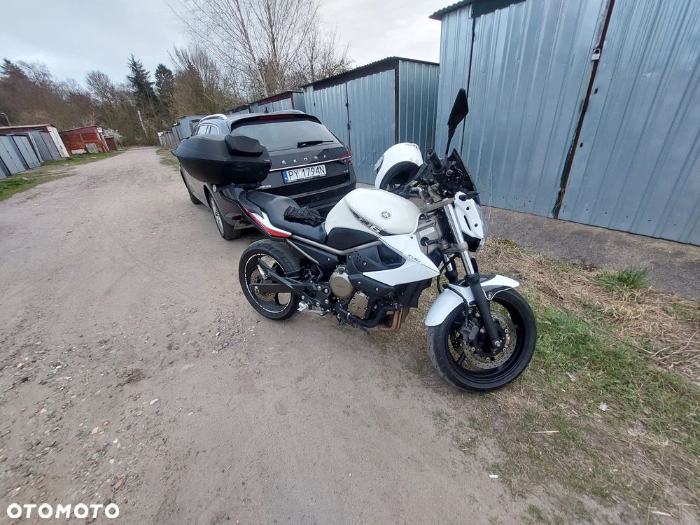 Yamaha XJ - 3
