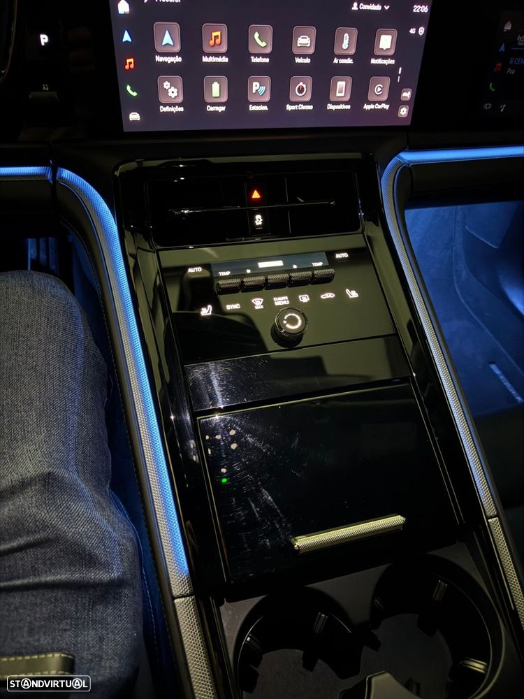 Porsche Panamera 4 E-Hybrid - 58