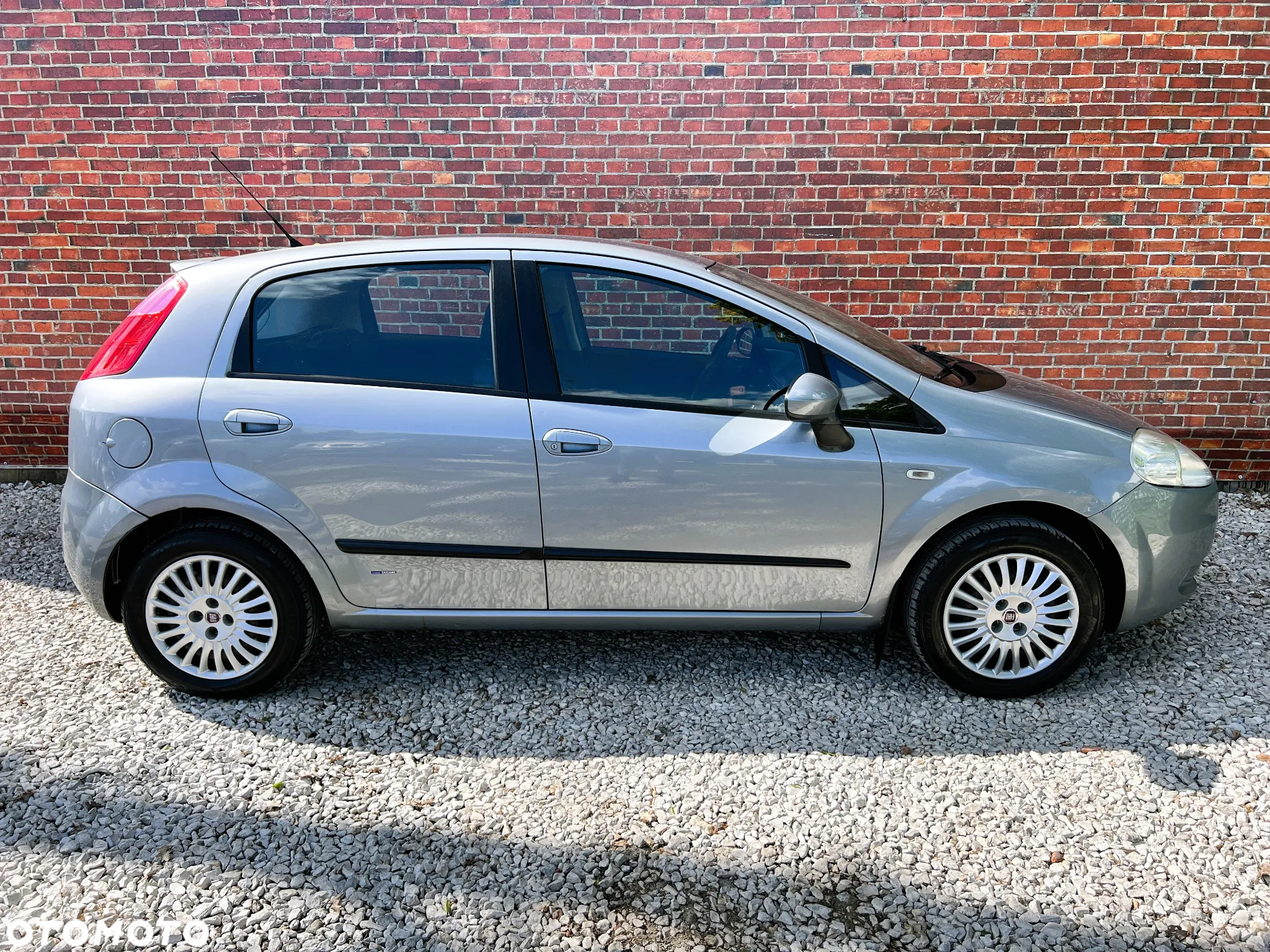 Fiat Grande Punto - 34